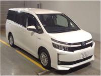 TOYOTA VOXY HYBRID