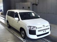 TOYOTA SUCCEED VAN