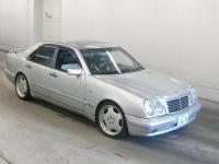 MERCEDES BENZ E-CLASS4