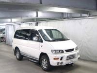 MITSUBISHI DELICA SPACE GEAR
