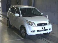 TOYOTA RUSH