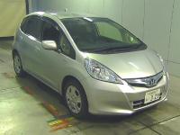 HONDA FIT  HYBRID 