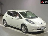  NISSAN LEAF