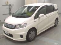 HONDA FREED SPIKE HYBRID