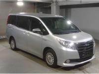 TOYOTA NOAH HV