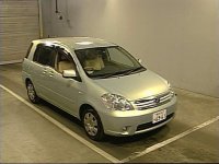 TOYOTA RAUM