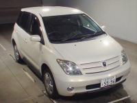 TOYOTA IST