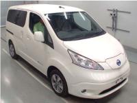 NISSAN E-NV200